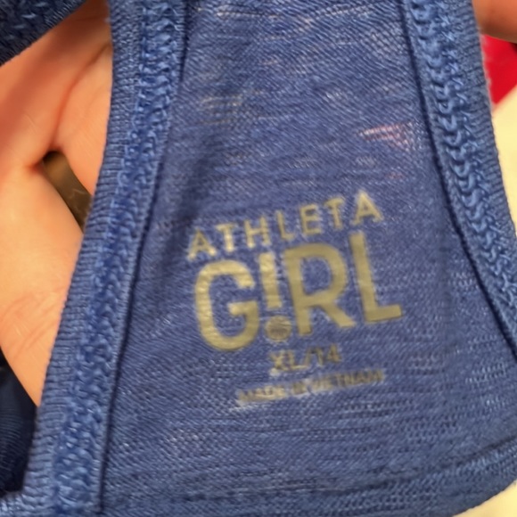 Soft partially sheer athletic tank - Picture 3 of 3